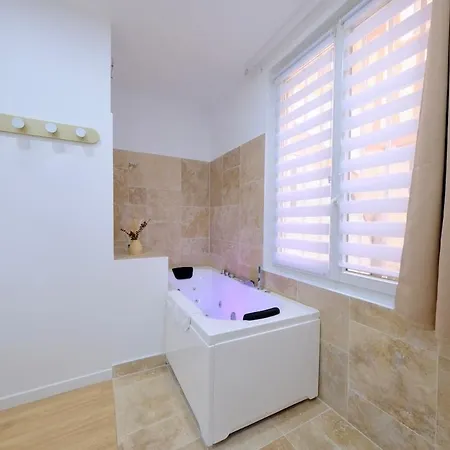 Apartamento Centre - Le De La Cigogne